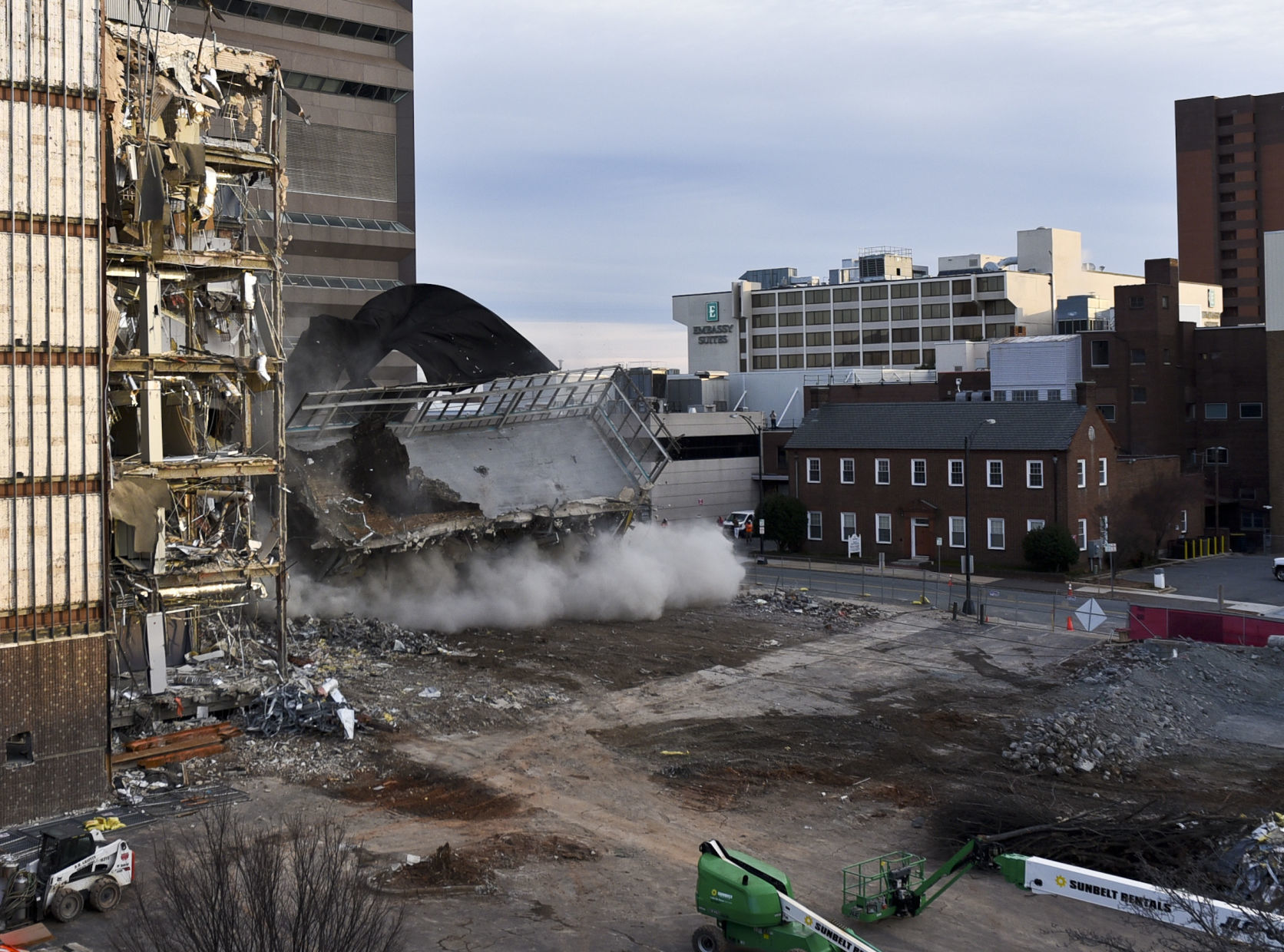 GMAC Annex demolition 4